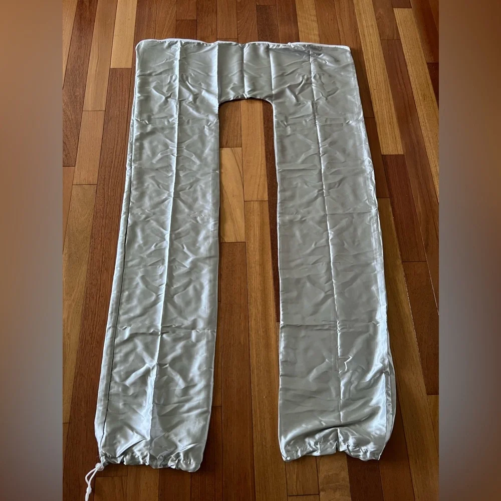 Maternity pillow case Satin grey